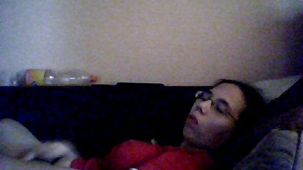 这个辣的黑人女孩喜欢被有天赋的白人钉子操