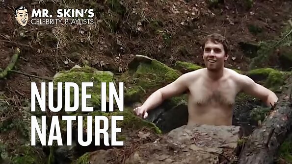 两个大奶婊子一起舔阴部