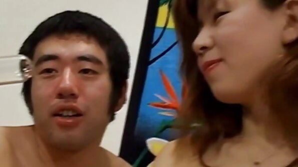 红发婊子与毛茸茸的娘们为一些他妈的怪异