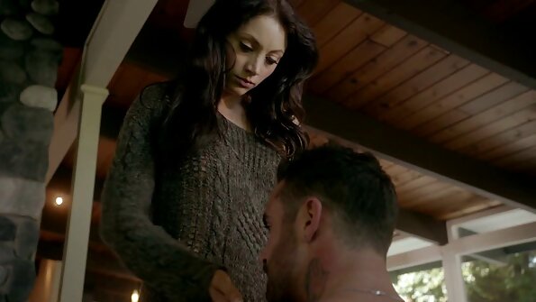 白人勒索乌木小偷进入快速的异族他妈的